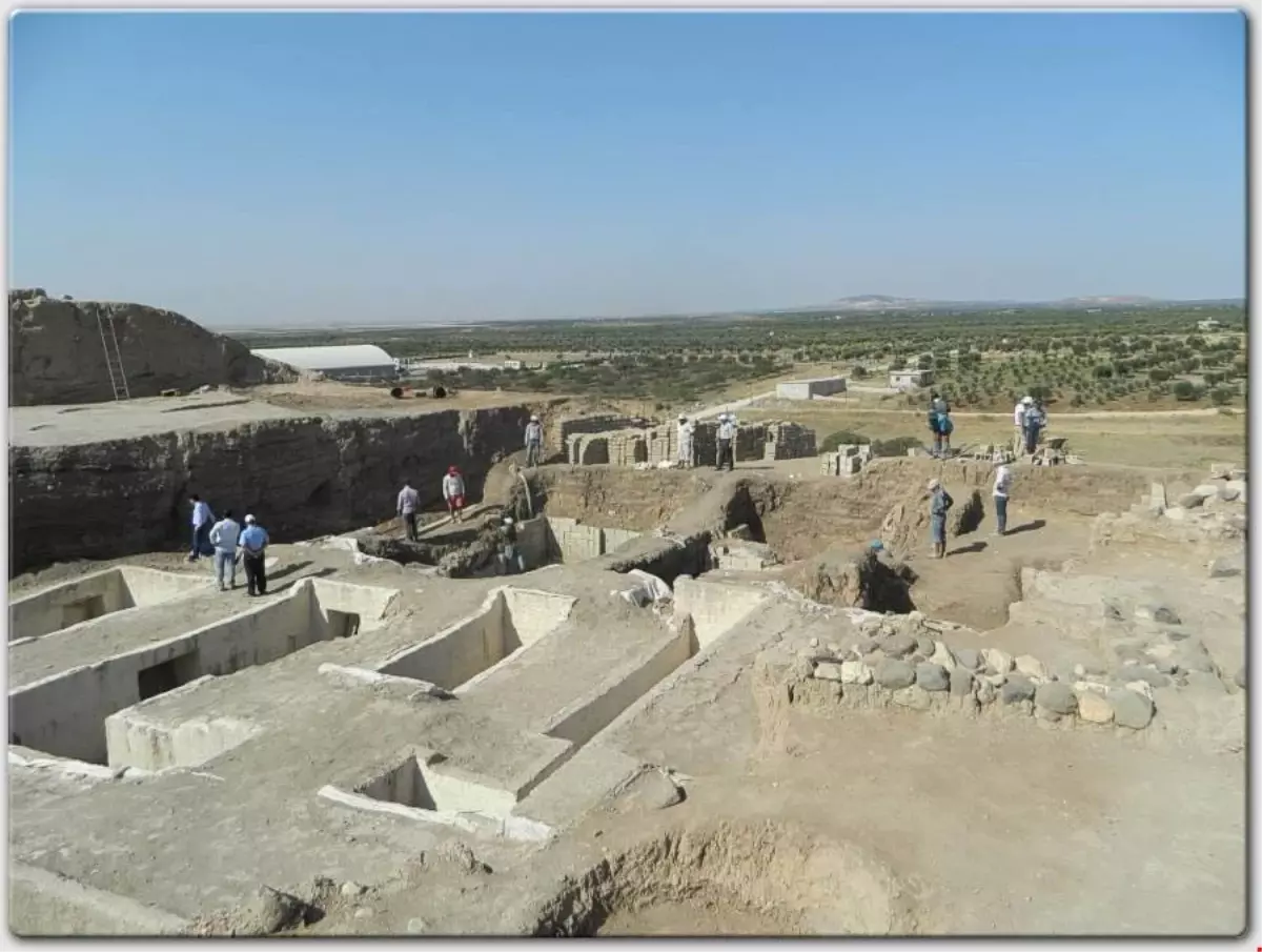 Oylum Höyükte Kazılar Sürüyor