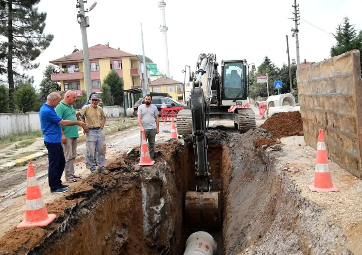 Saski Genel Müdürü Keleş, Akyazı ve Karapürçek İlçelerindeki Projeleri İnceledi