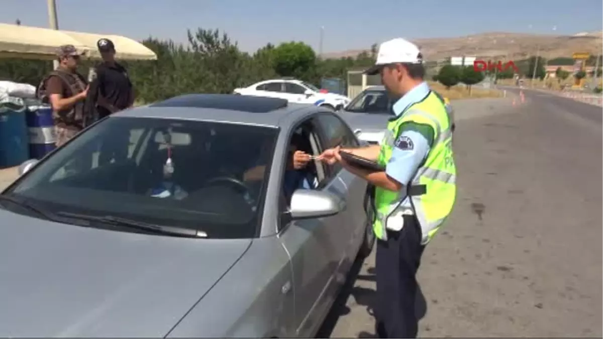 Sivas Kendi İsteğiyle Trafik Uygulamasına Girdi, Ceza Yedi