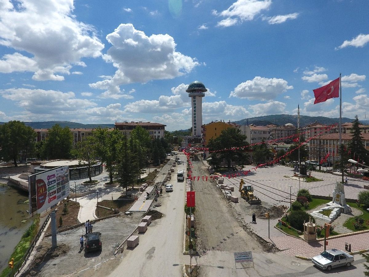 Turhal Yeni Görünümüne Kavuşuyor