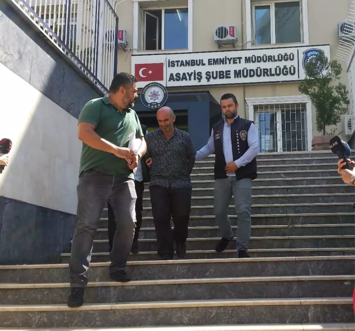 2 Çocuğunu Öldürüp Birini Yarayan A.g " Pişmanım"