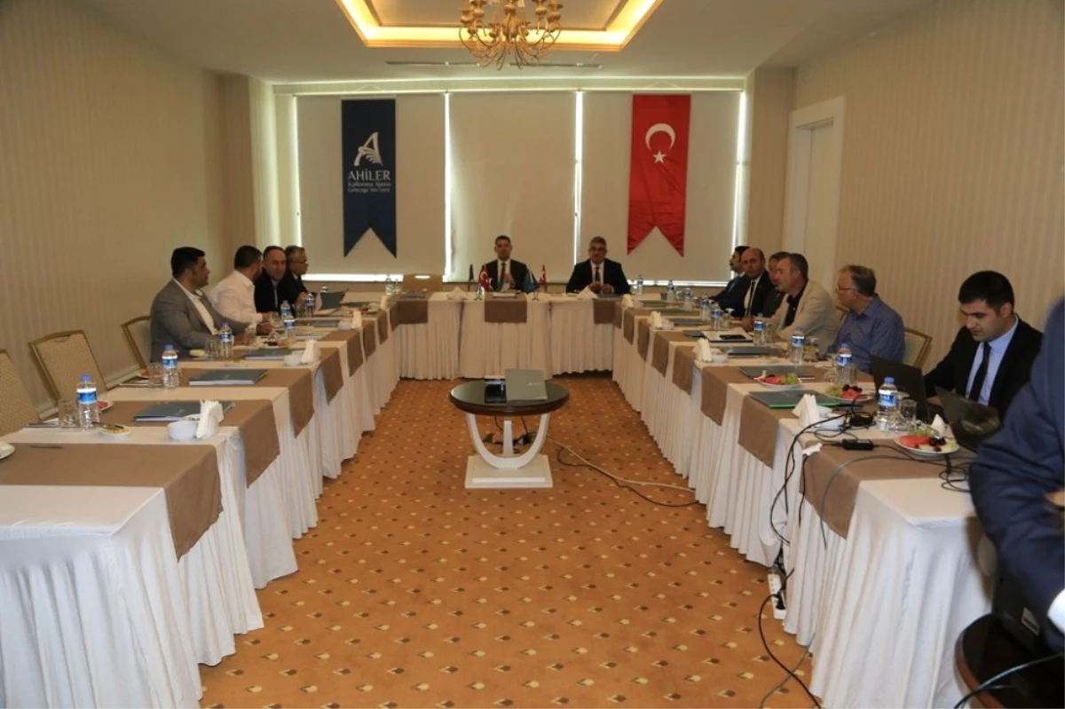 Ahika Yönetim Kurulu Toplantısı Aksaray\'da Yapıldı