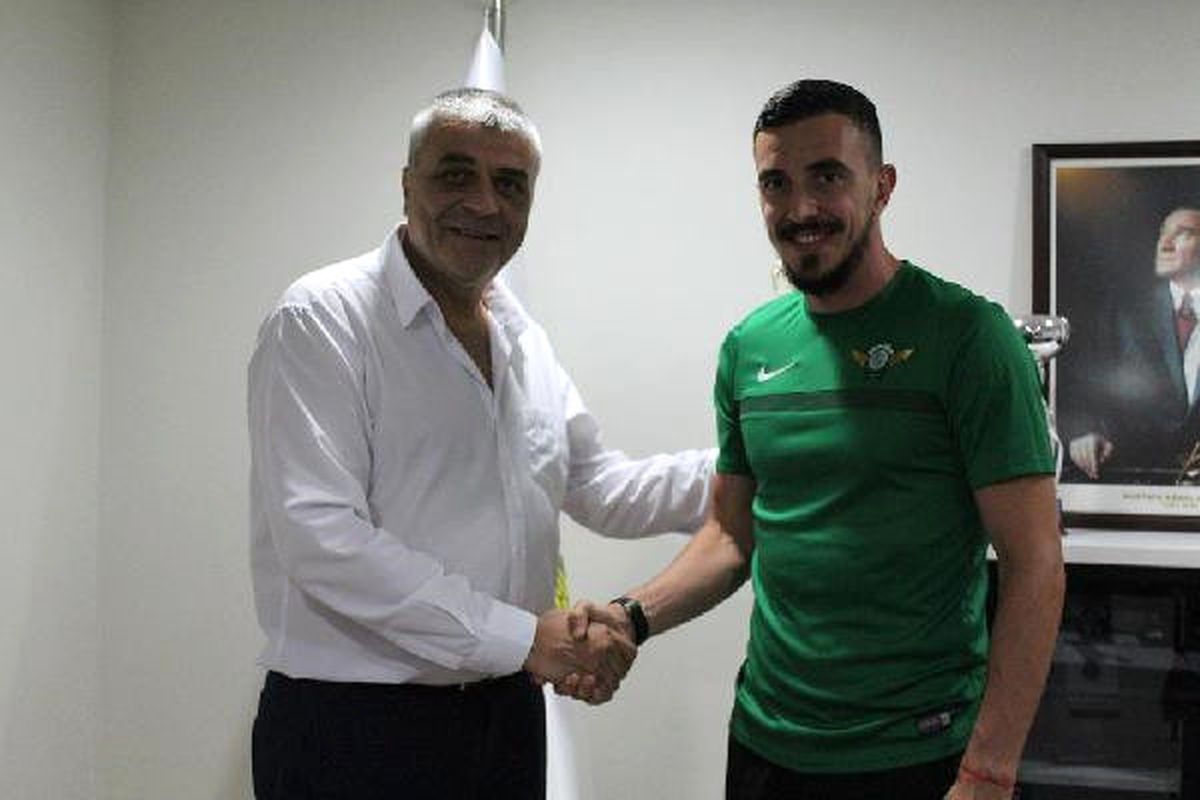 Akhisar Belediyespor Ioan Hora\'yı Aldı