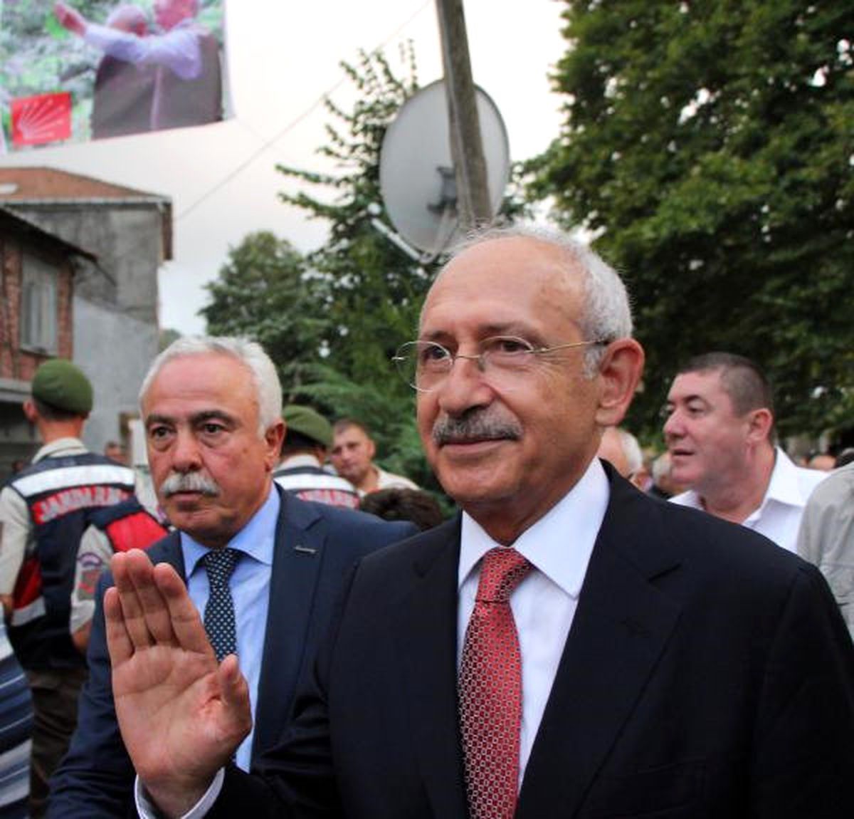 CHP Genel Başkanı Kılıçdaroğlu, Grev Yapan İşçileri Ziyaret Etti