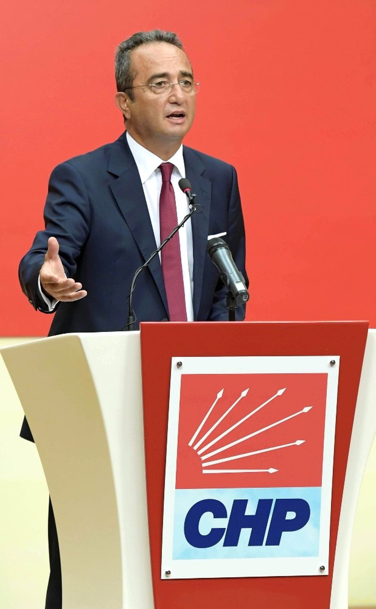 CHP Parti Sözcüsü Tezcan: "Sayın Genel Başkanımızın Türkiye\'yi Dışarıya Şikayet Etmeye Dönük Bir...