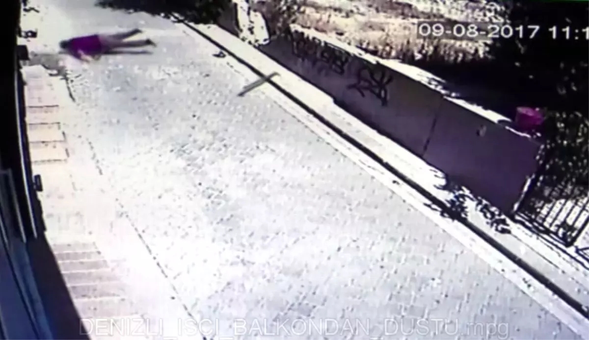 Dolap Takarken Camdan Düşmüştü: Hayatını Kaybetti