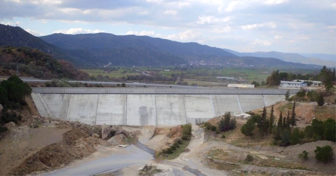 Gökbel Barajı\'nda Çalışmalar Hızla Devam Ediyor