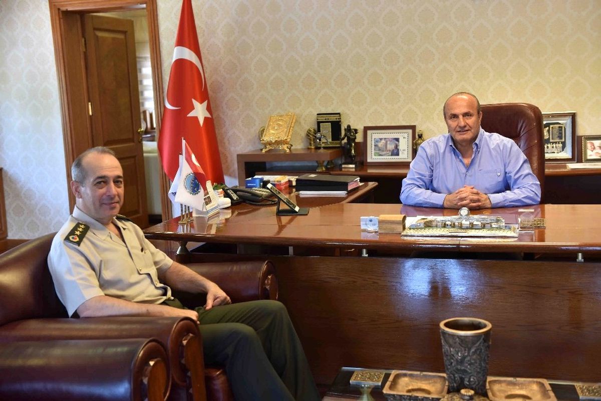 İl Jandarma Komutanı Özbek\'ten Başkan Arslan\'a Ziyaret