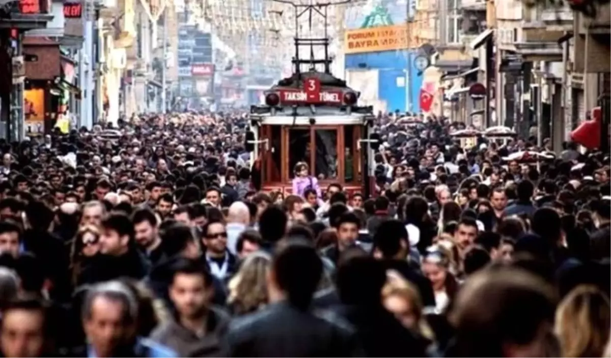 İşsizlik Tek Haneli Rakama Yaklaşacak