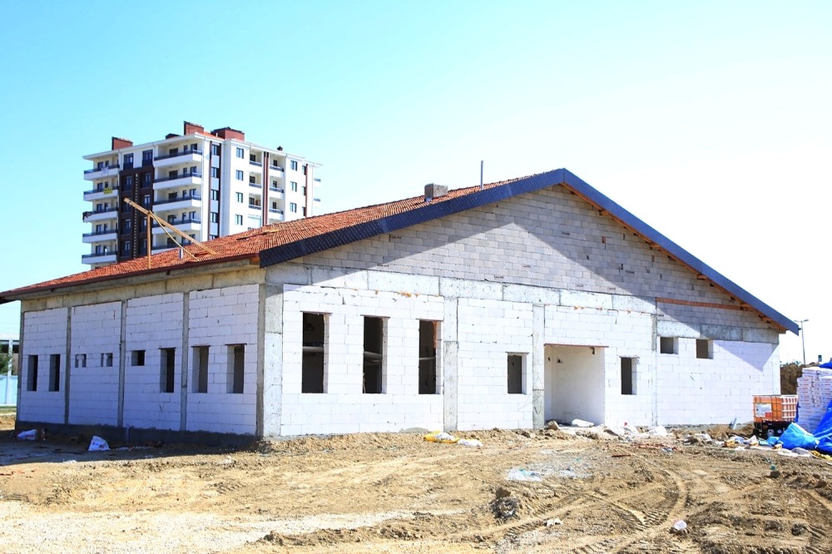 Karaman Belediyesinin Spor ve Kültür Merkezleri Çalışmaları Sürüyor