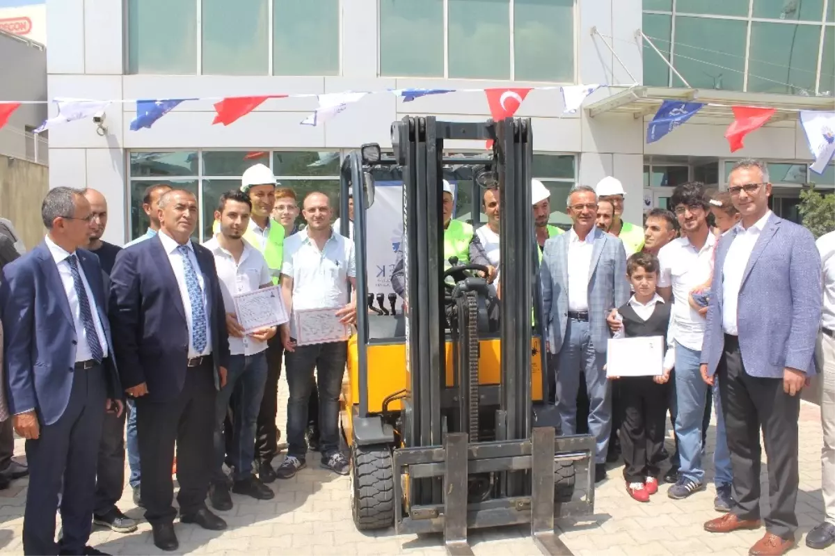 Ko-Mek Forklift Kursu İlk Mezunlarını Verdi