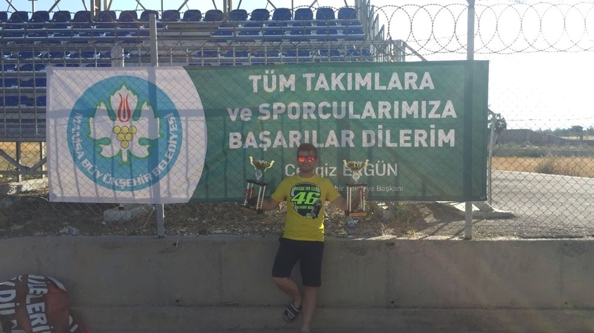 Manisalı Motorcular Rekorlara İmza Attı