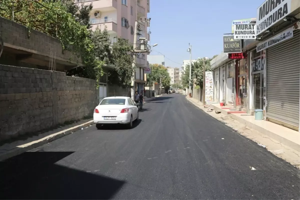 Nurullah Caddesi\'ndeki Asfaltlama Çalışmaları Tamamlandı