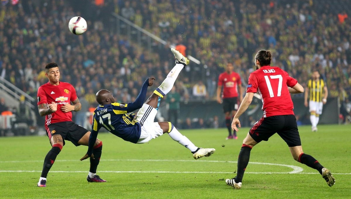 Sow\'un Rövaşatası UEFA\'da Yılın Golüne Aday