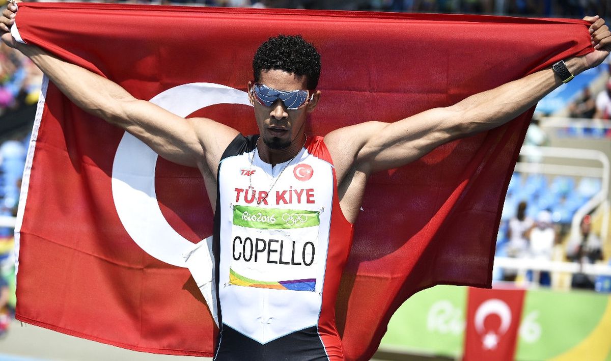 Yasmani Copello Escobar, Gümüş Madalya Kazandı