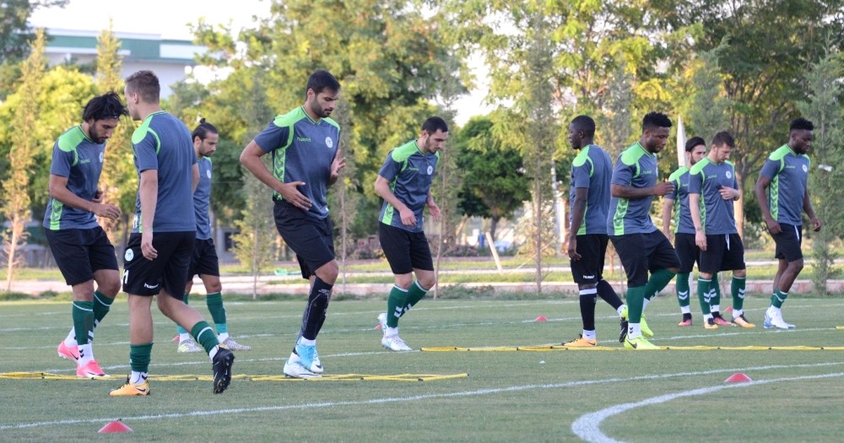 Atiker Konyaspor\'da Hazırlıklar Sürüyor