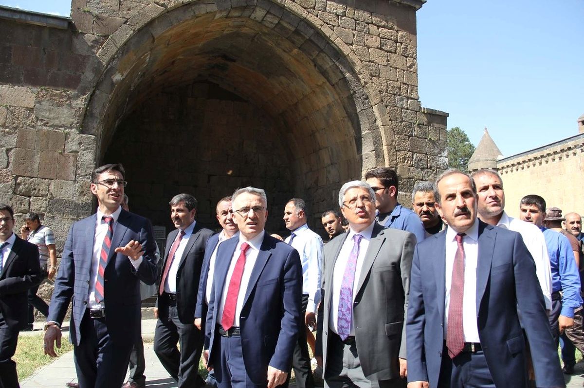 Bakan Ağbal\'dan \'Vergi İndirimi\' Açıklaması