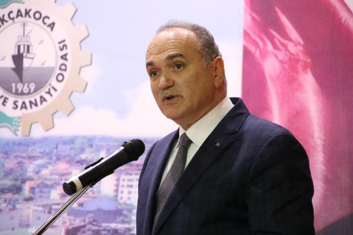 Bakan Özlü: "Kobi\'lerimiz ve Yerel İşletmelerimiz, Türk Ekonomisinin Can Damarlarıdır"