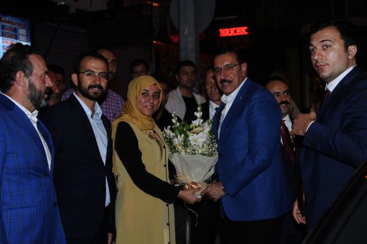 Bakan Tüfenkçi: Her Yıl 1 Milyon Gence İş, Aş, Ekmek Bulmamız Lazım
