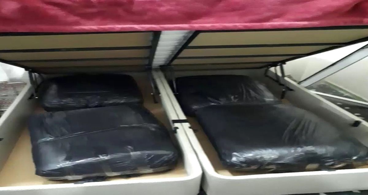 Bazanın Altında 200 Kilogram Esrar Ele Geçirildi