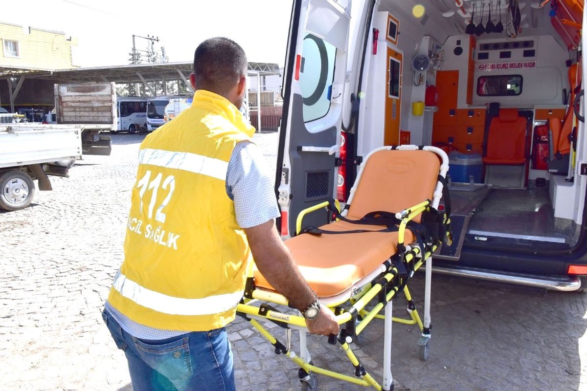 Ceylanpınar\'da Ücretsiz Ambulans Hizmeti