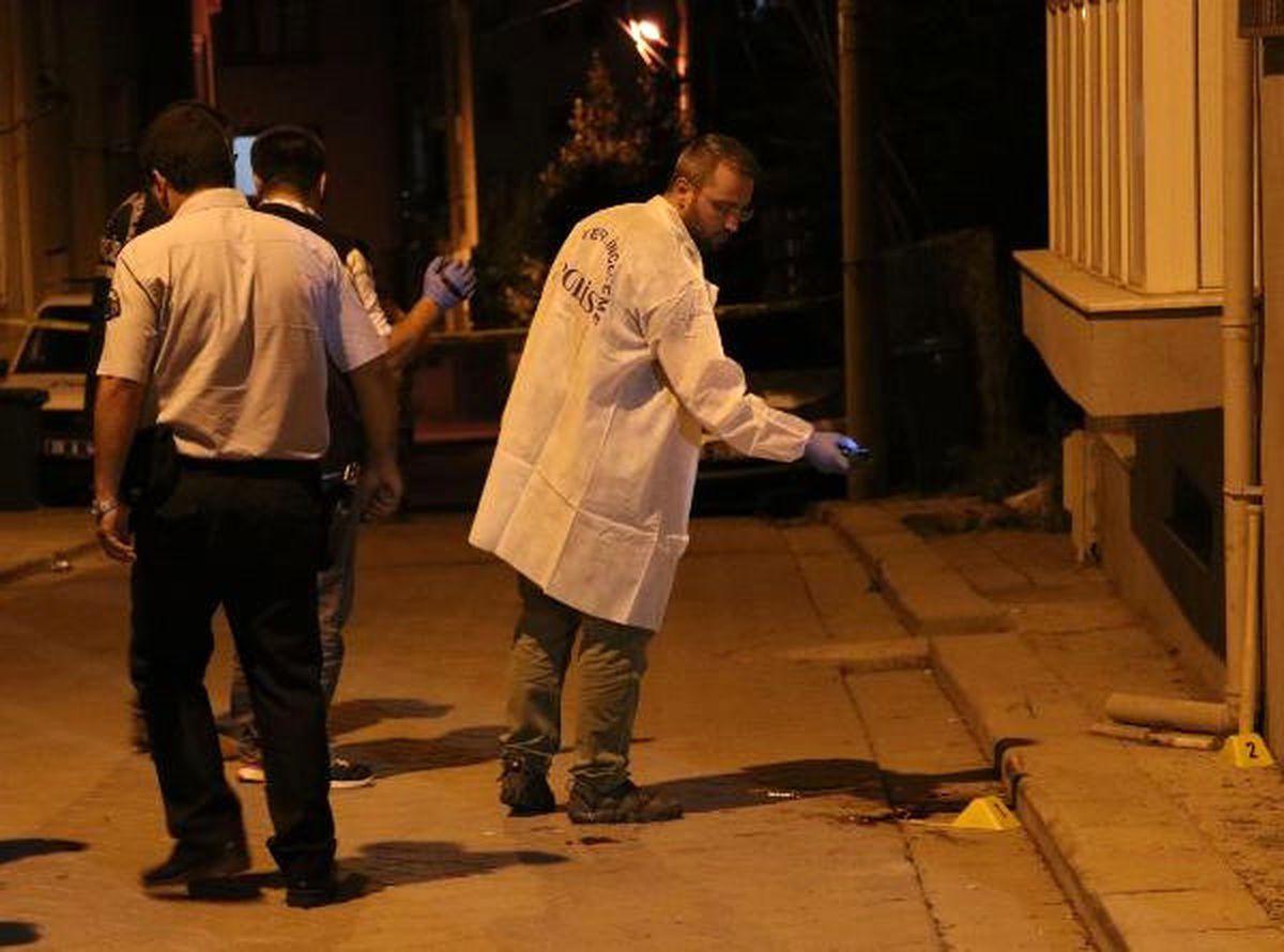Denizli\'de Silahlı Kavga: 1 Ölü 1 Yaralı