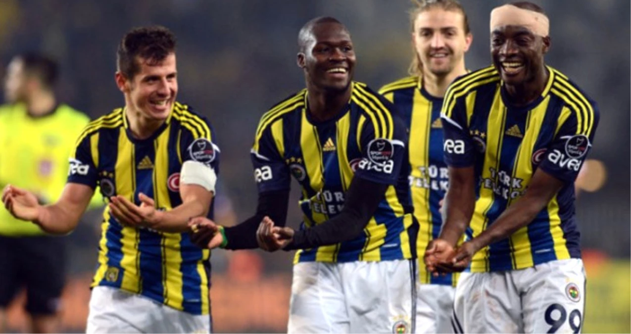 Fenerbahçe, Eski Yıldızı Moussa Sow\'u Tekrar Kadrosuna Katmak İstiyor