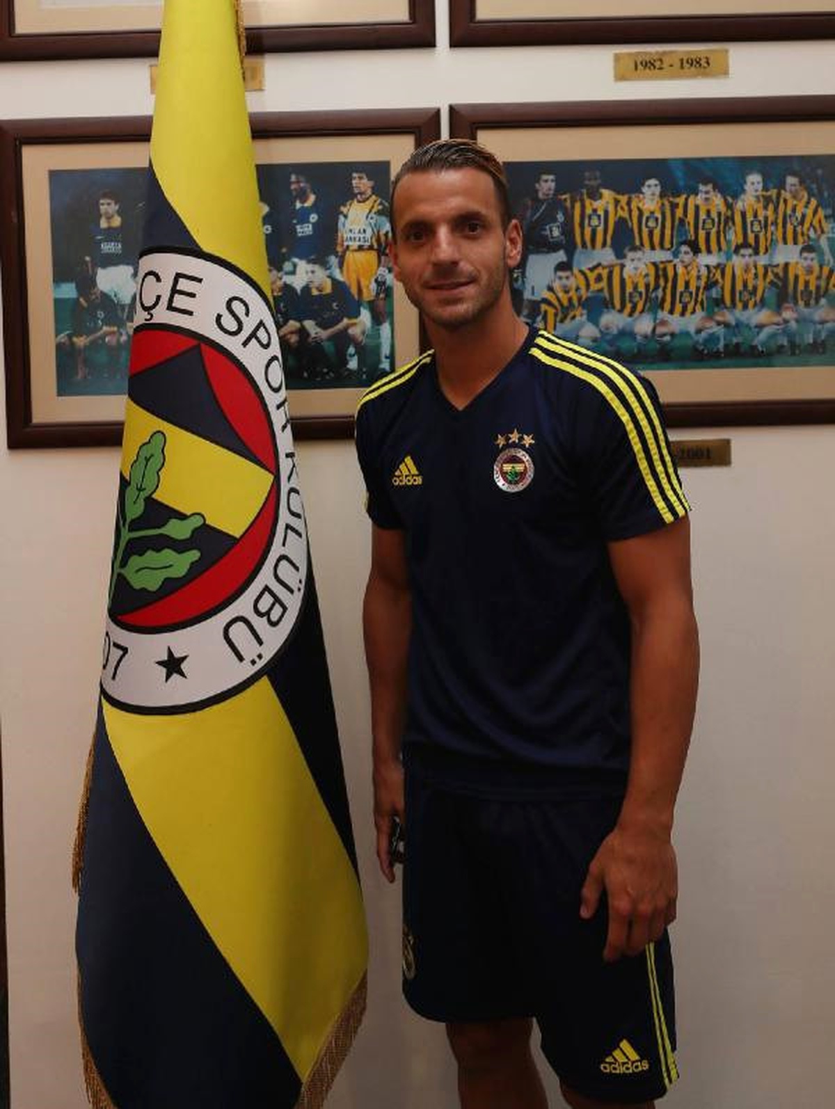 Fenerbahçeli Soldado: "Takım İçin Her Şeyimi Vereceğim"