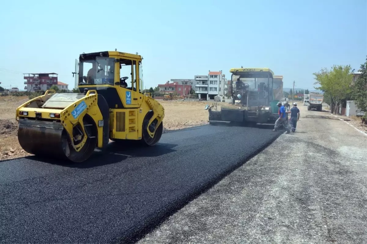 Helvacı Mahallesi Sıcak Asfaltına Kavuşuyor