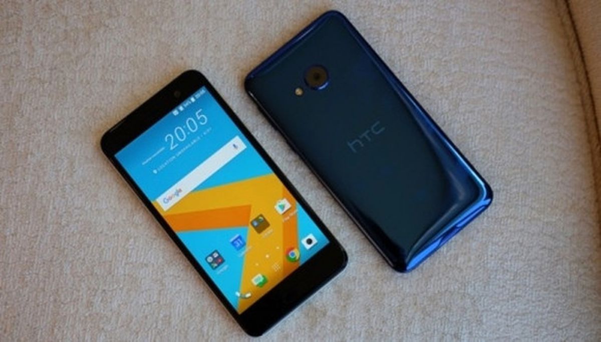 Htc U11 Life Ortaya Çıktı!