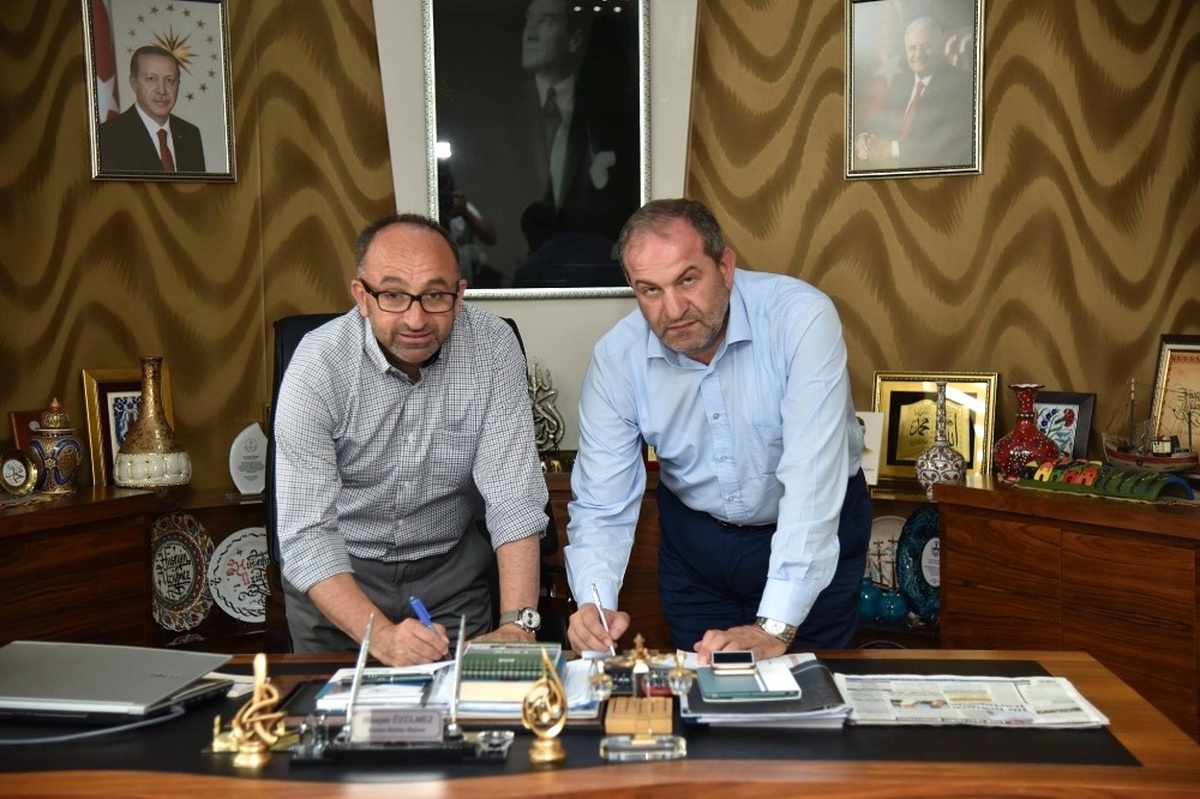 Kartepe Belediyesi ile Emlakçılar Odası Arasında Önemli Protokol