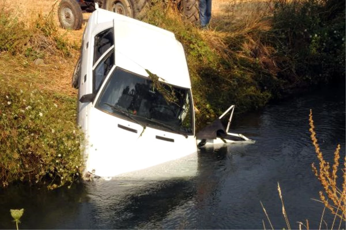 Otomobil Sulama Kanalına Uçtu: 1 Ölü, 5 Yaralı