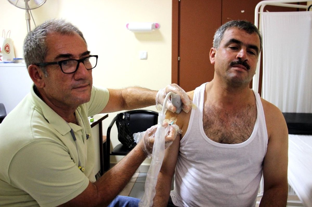 Prof. Dr. Şendur; "Diz ve Omuz Ağrılarının Prp ile Tedavisi Ehil Ellerde Yapılmalı"