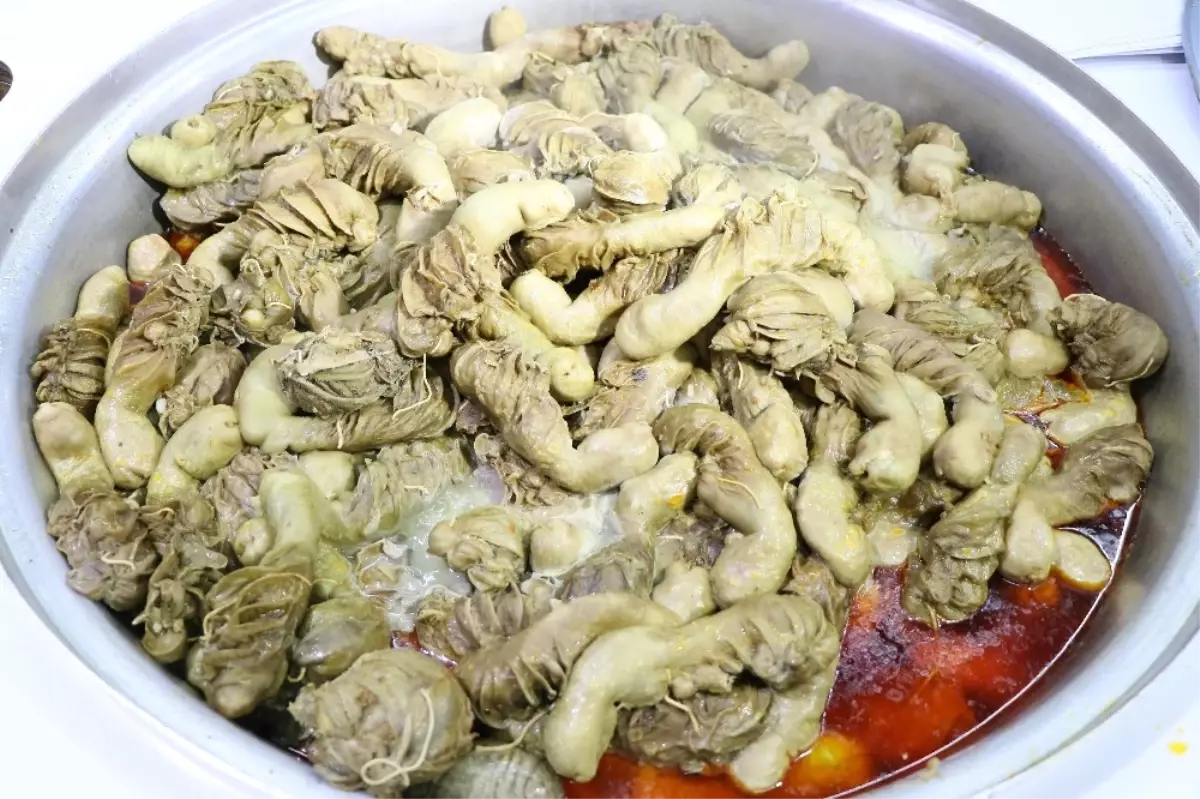 Sabaha Kadar Şırdan Yiyorlar