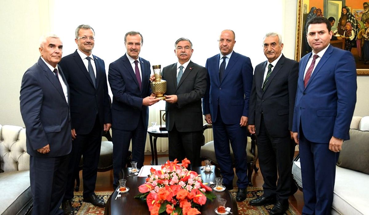 Tekli: "Ara Eleman Değil, Aranan Eleman Yetiştiriyoruz"