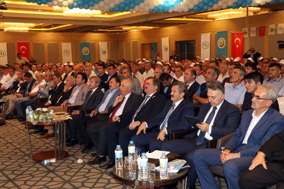 Bakan Eroğlu\'ndan Müteahhitlere Uyarı: "Benim Şakam Yok"