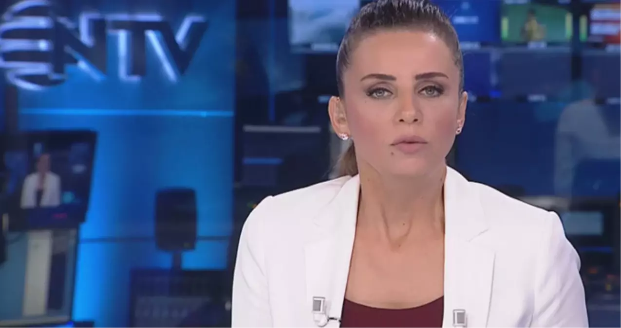 Boğazı Gıcık Tutan NTV Spikeri Yayında Zor Anlar Yaşadı