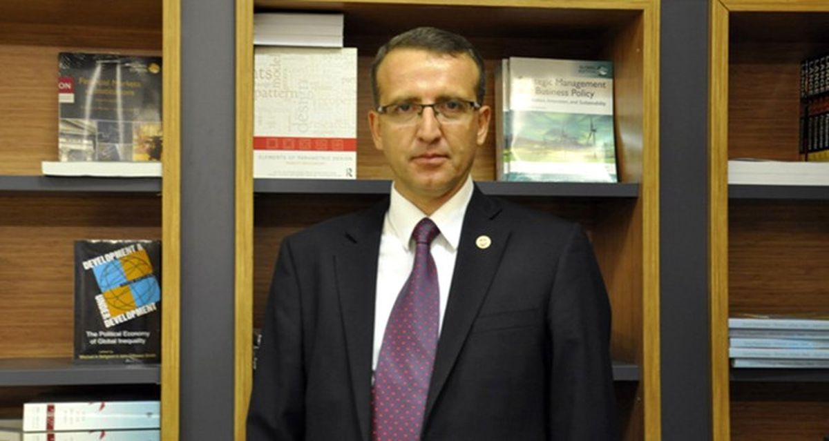 Güçlüer: "Çin ve Amerika Birbirinin Gücünü Test Ediyor"
