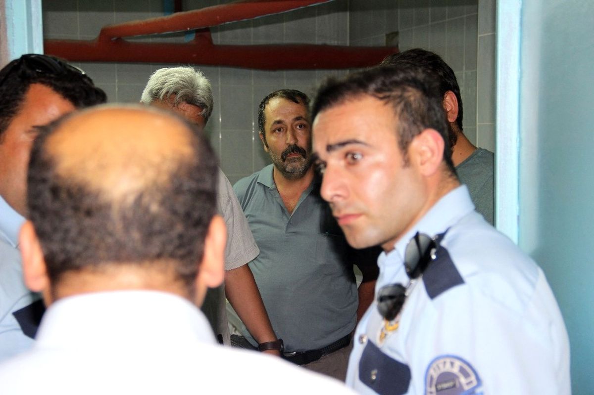 İşini Yarım Bırakan Ustayı Kitleyip, \'Hırsız\' İhbarında Bulundu