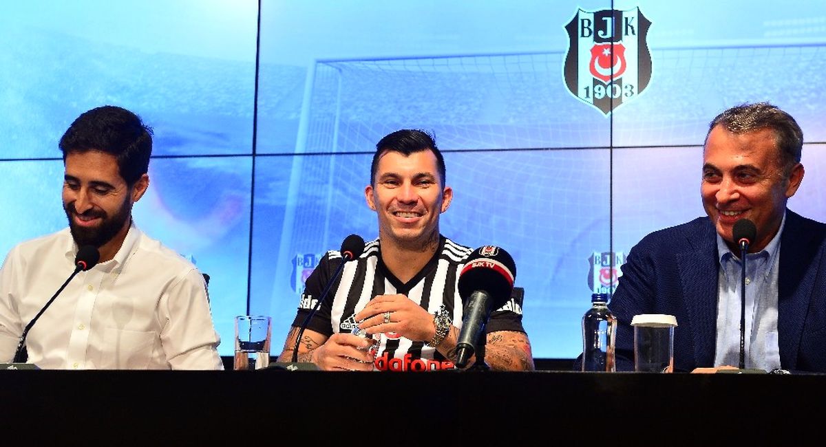Medel, Resmen Beşitaş\'ta
