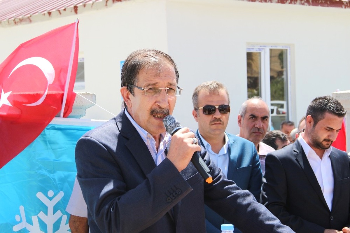 Palandöken Belediyesi Kırsal Mahallelerdeki 41 Tesisin Açılışını Yaptı