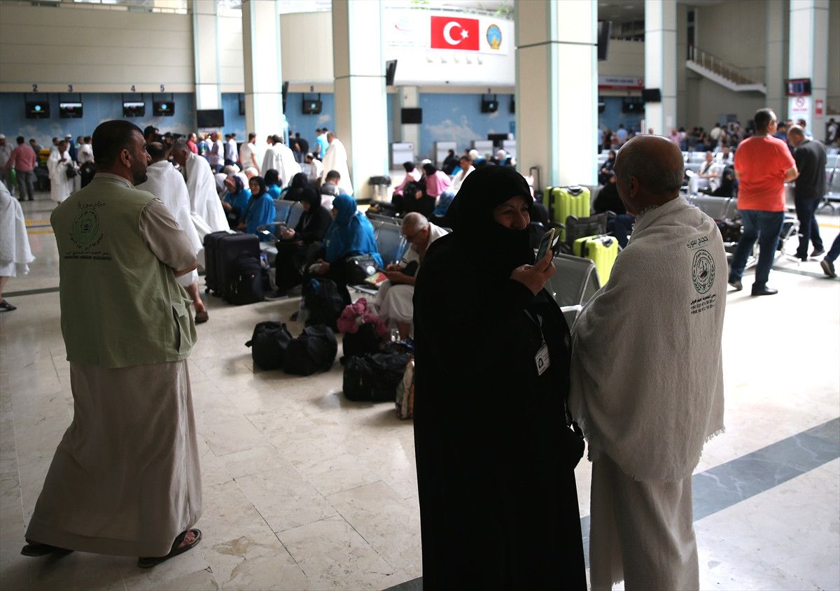 Suriyelilere Türkiye Üzerinden Hac İmkanı
