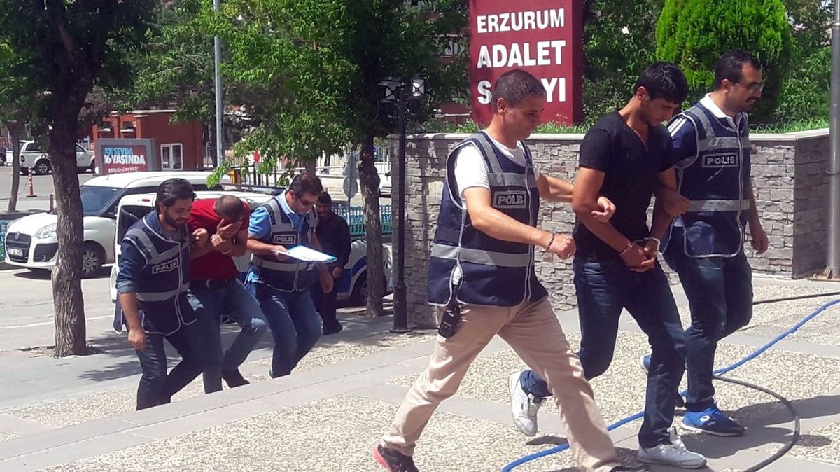 40 Sabıkası Olan Telefon Dolandırıcısı Yakalandı