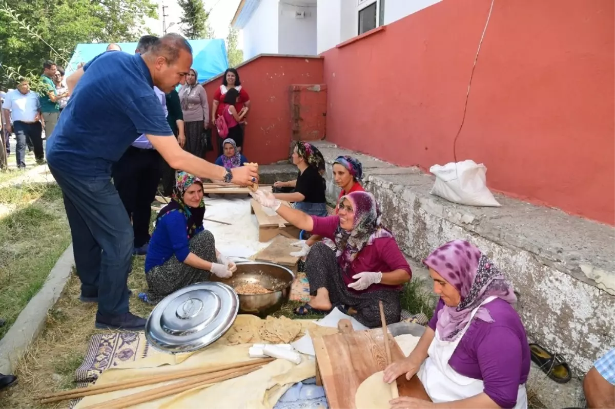 Adana, Tapan Şöleni\'nde Buluştu