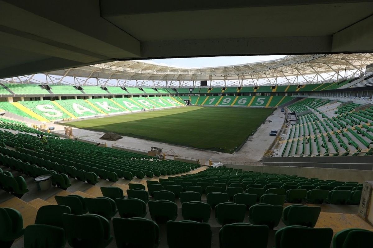 Başkan Toçoğlu\'ndan, Sakaryaspor\'a Loca Desteği