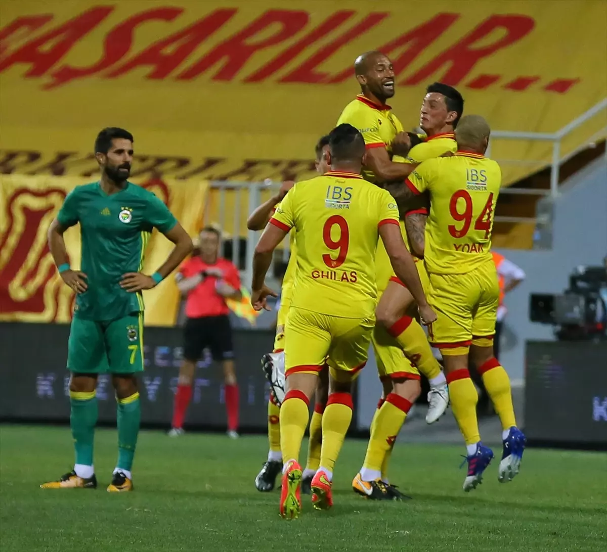 Göztepe-Fenerbahçe: 2-2