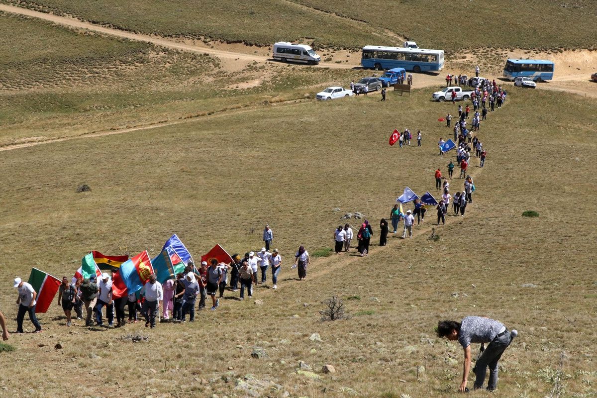 Köroğlu Tepesi Zirve Yürüyüşü"