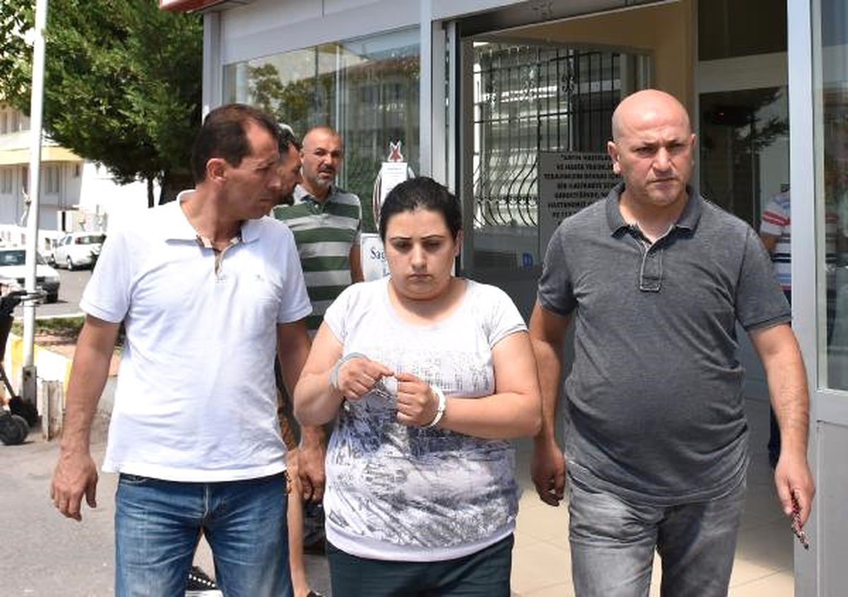 Laboratuvar Teknisyeni Kadın, Ambulans Şoförü Eşini Öldürdüğü İdasıyla Gözaltına Alındı