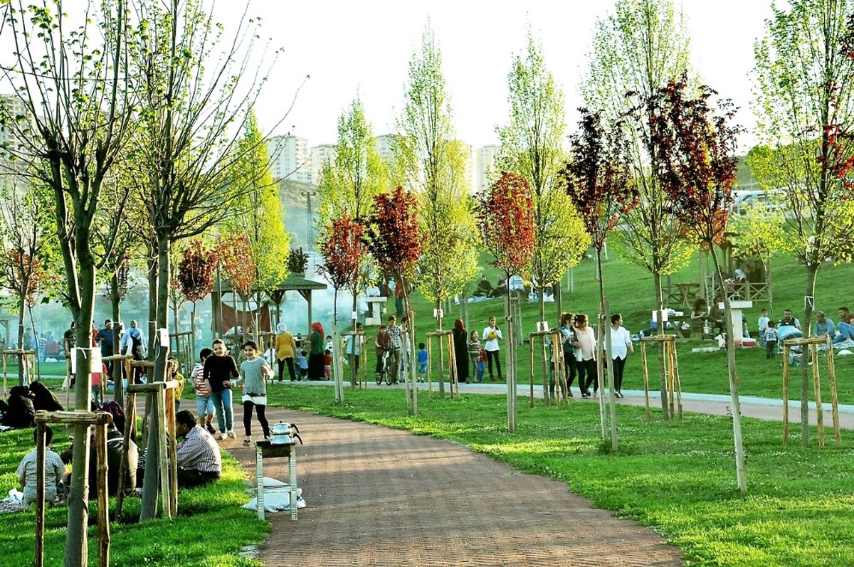Şahinbey Yeşilinin Tonlarıyla Boyandı