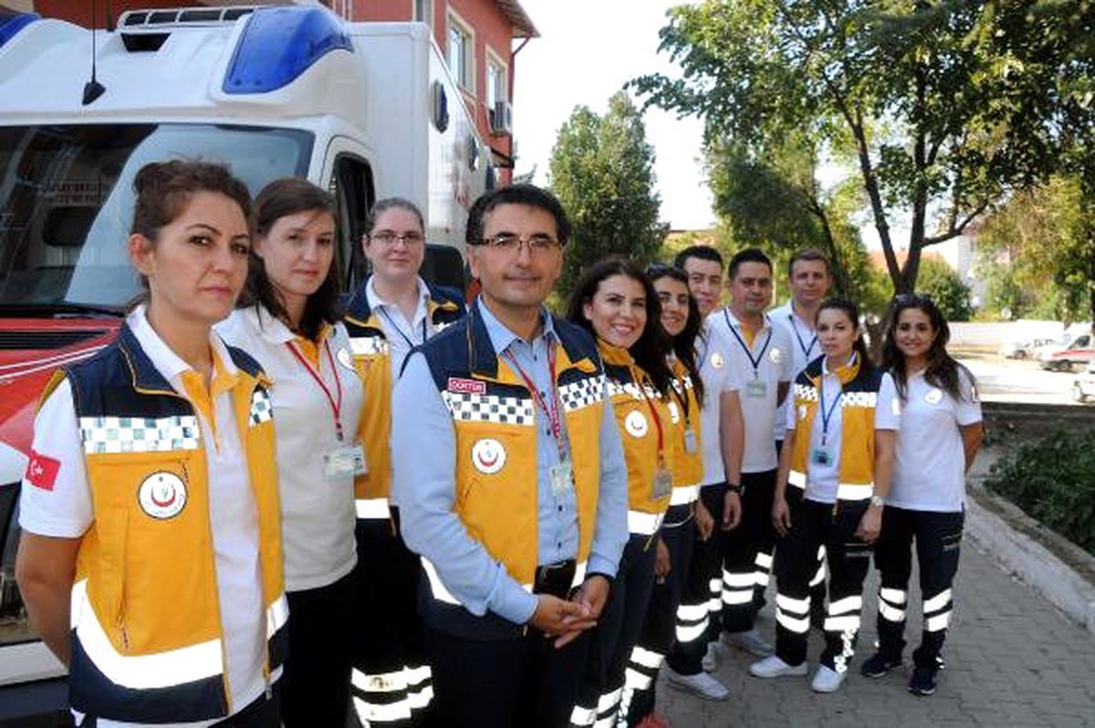 Türkiye\'nin Yurt Dışında Hayat Kurtaran Tek Sağlık Ekibi